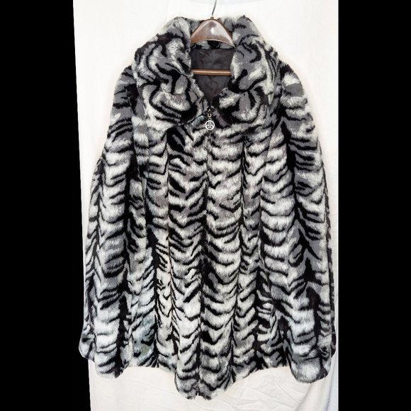 dennis basso Jackets & Blazers - Exquisite DENNIS BASSO Sz 1X Gray, White & Black Womens REVERSIBLE Faux Fur Coat